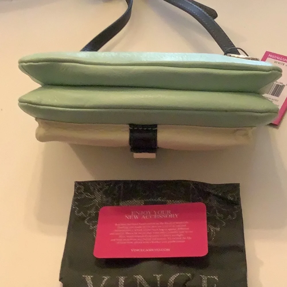 NWT Vince Camuto adorable leather crossbody. - Picture 4 of 6